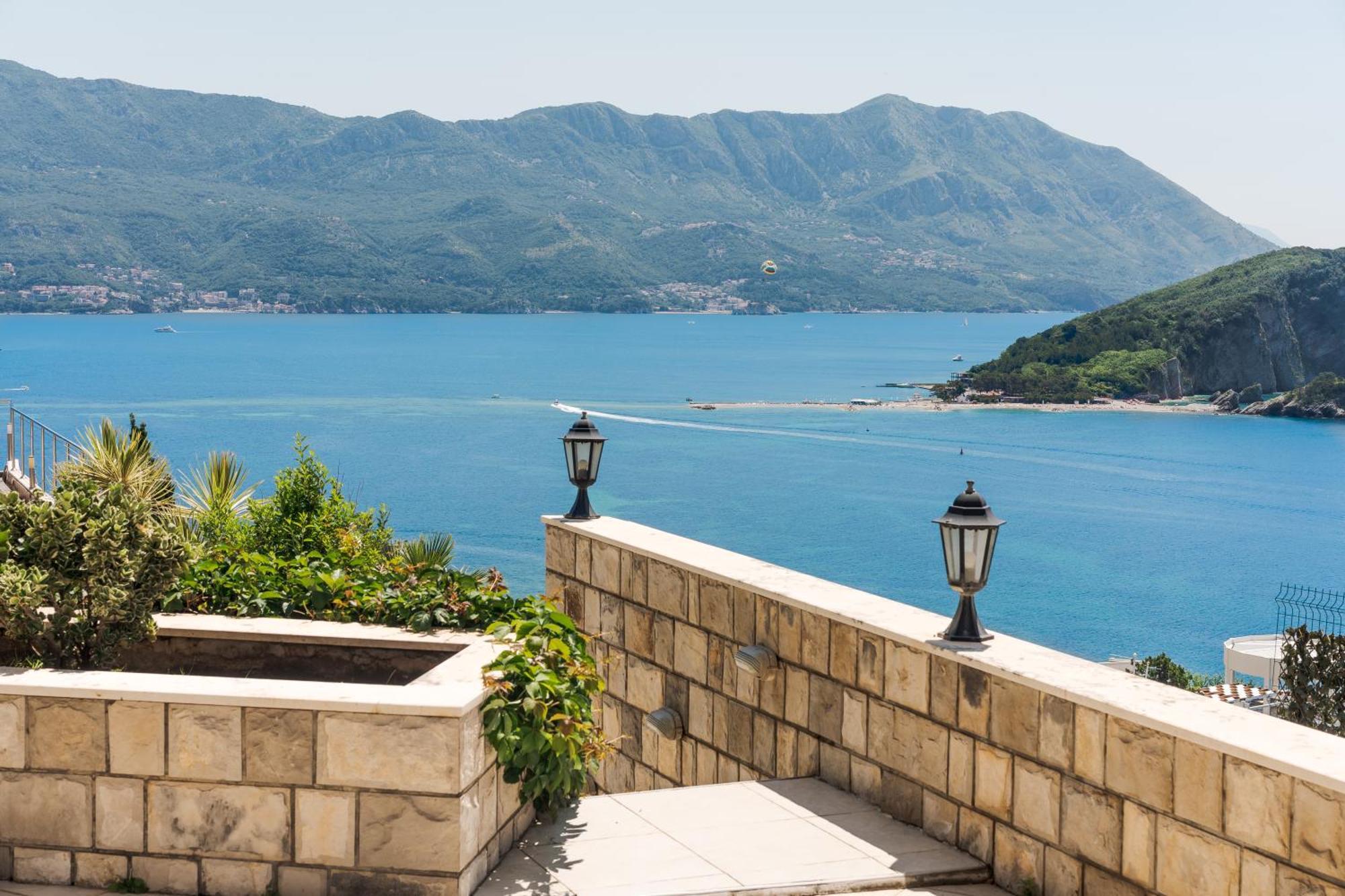 Vidikovac Marble House Budua